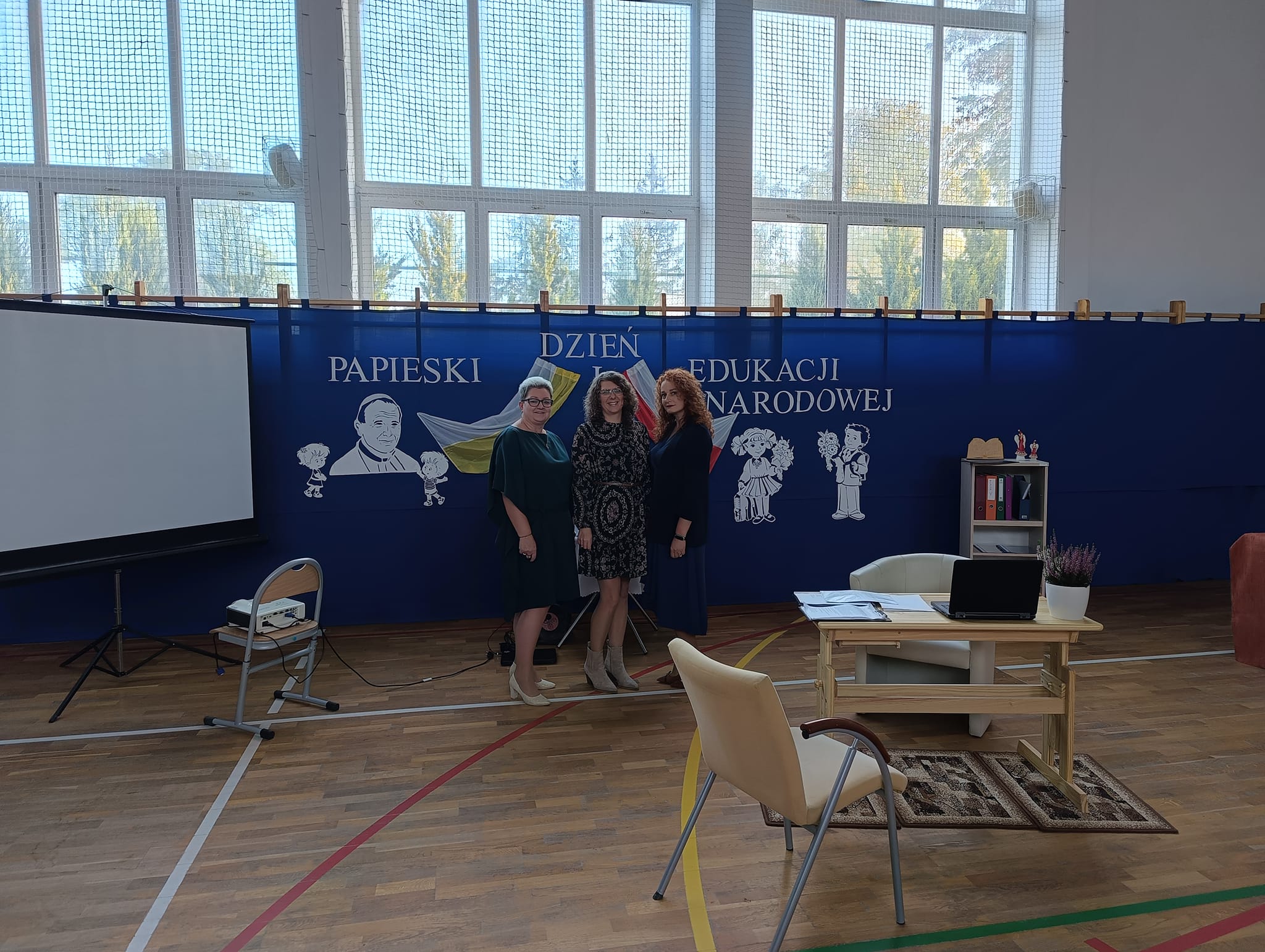 Dzień Edukacji Narodowej i Dzień Papieski